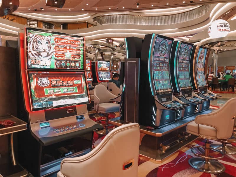 Singapore casino slot machines 