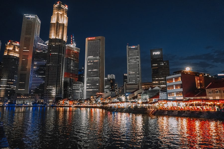 Singapore at night Circular street views