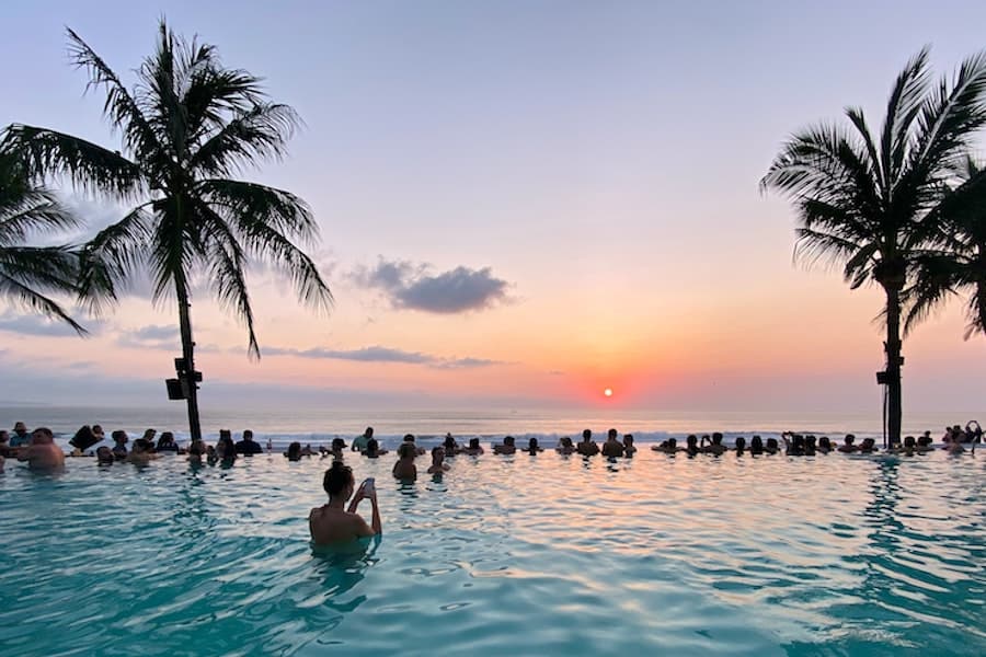 7-day Bali Itinerary - Beach club sunset