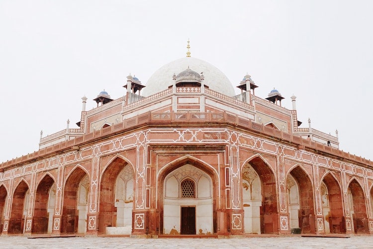 8 Best Historical Places in Delhi