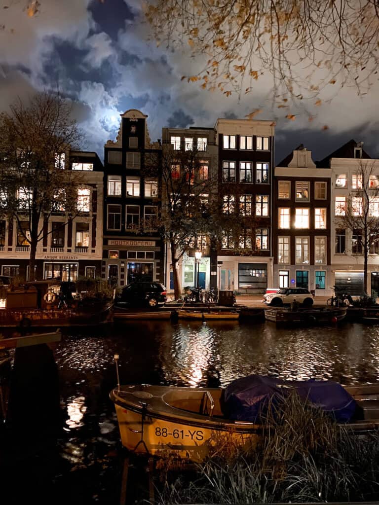 Amsterdam buildings at night