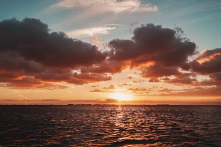 60 Best Sunset Captions for Instagram