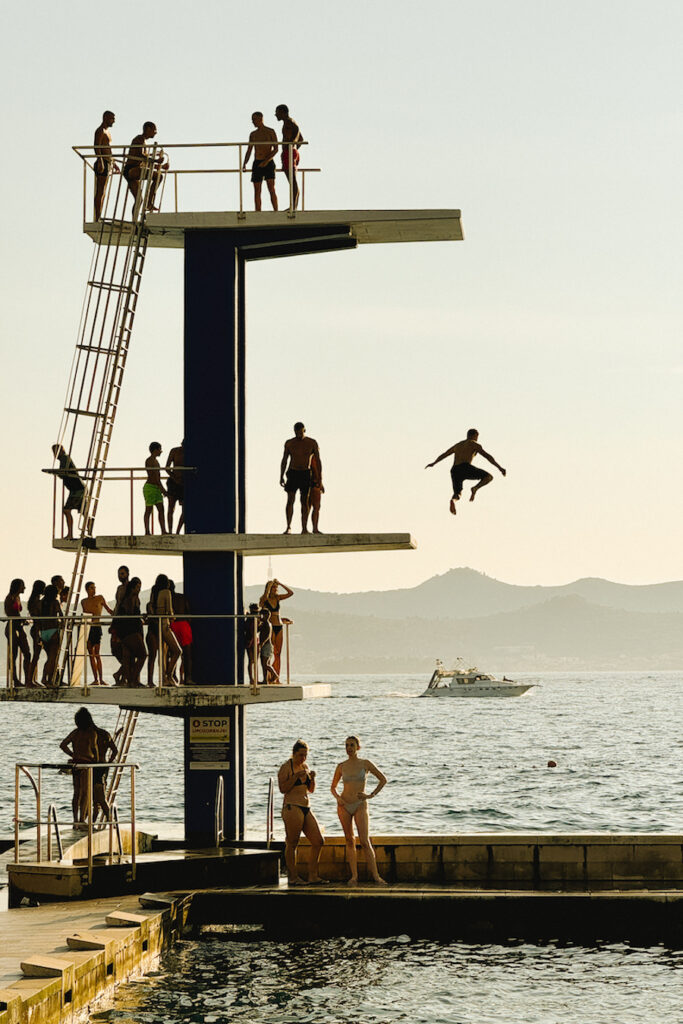 Zadar diving board full of people