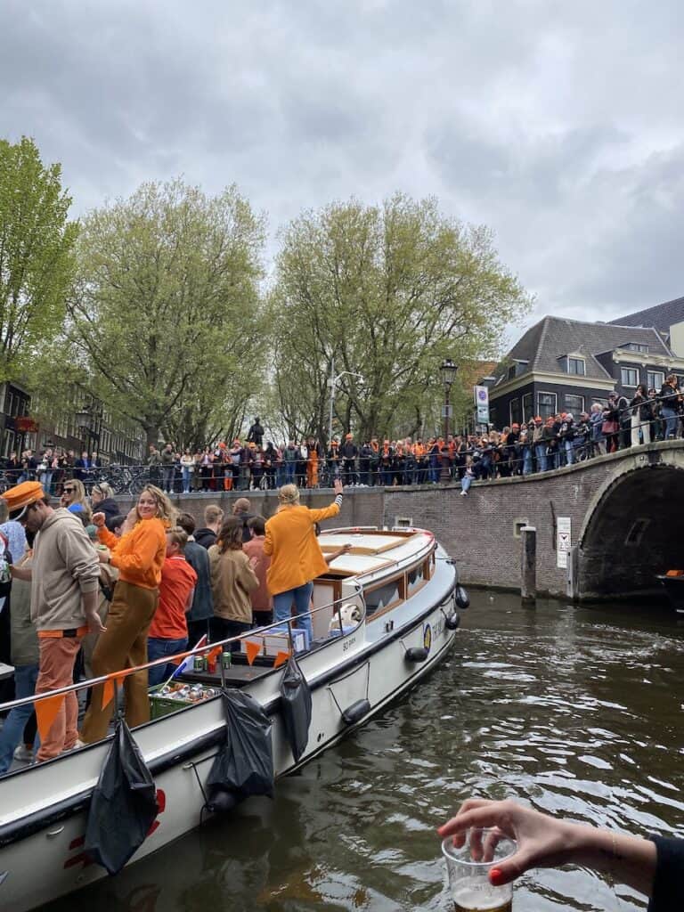 Kings day canals