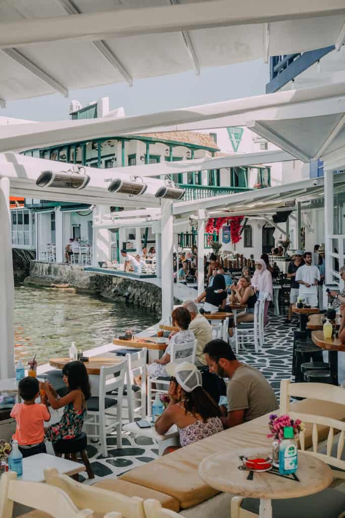 Restaurants in Mykonos along the water front