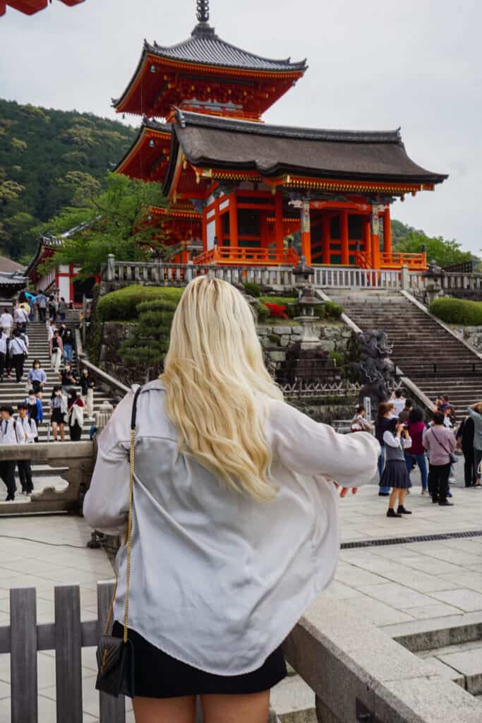 Kiyomizu-dera Temple