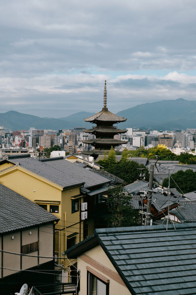 View of Hōkan-ji (Yasaka Pagoda)